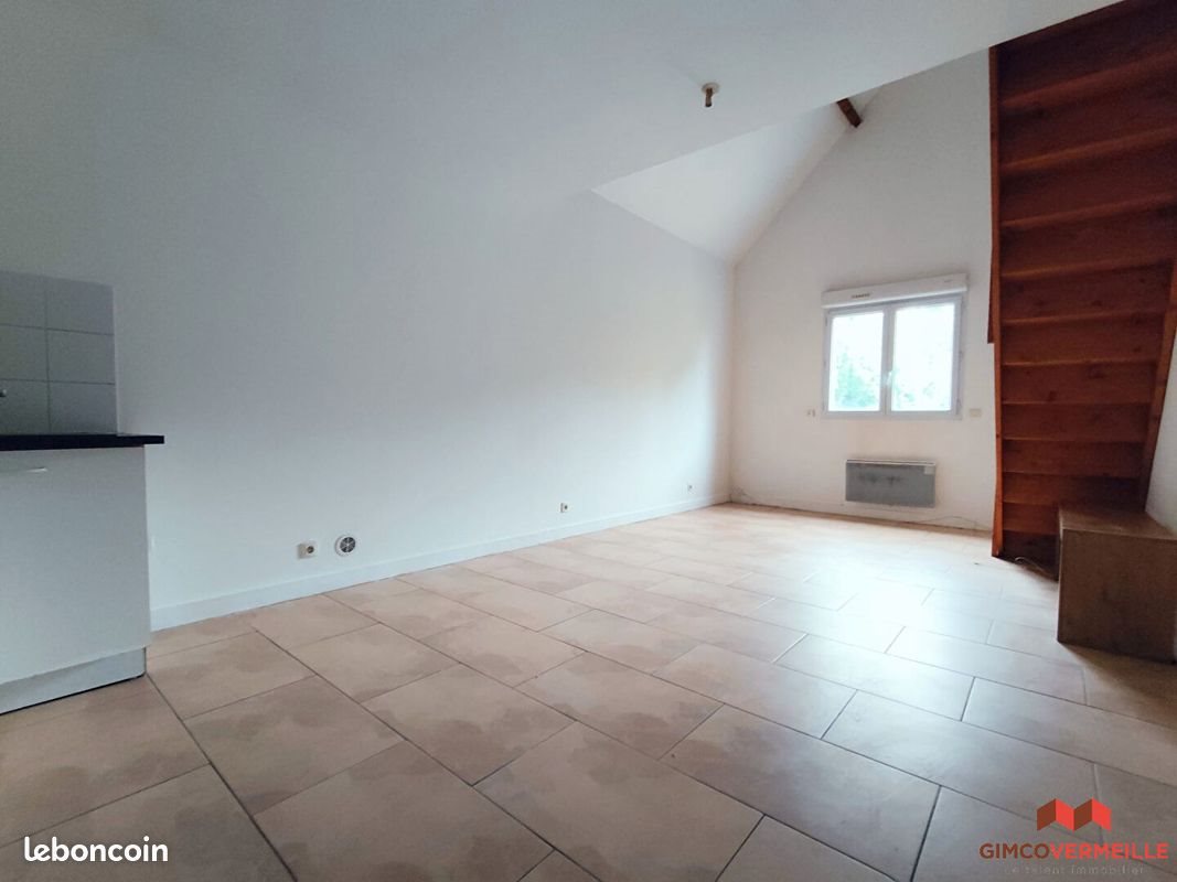 Appartement à louer, 35m², Éragny