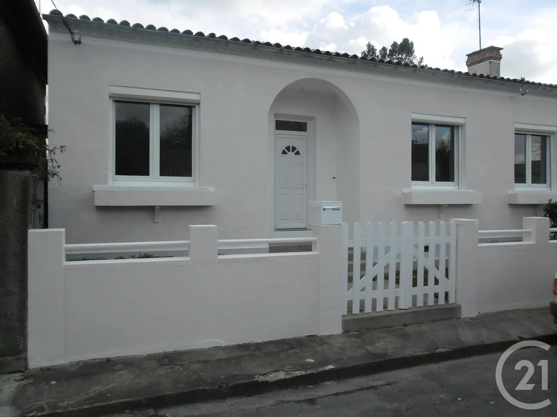 Maison à louer, 96m², Montpon-Ménestérol