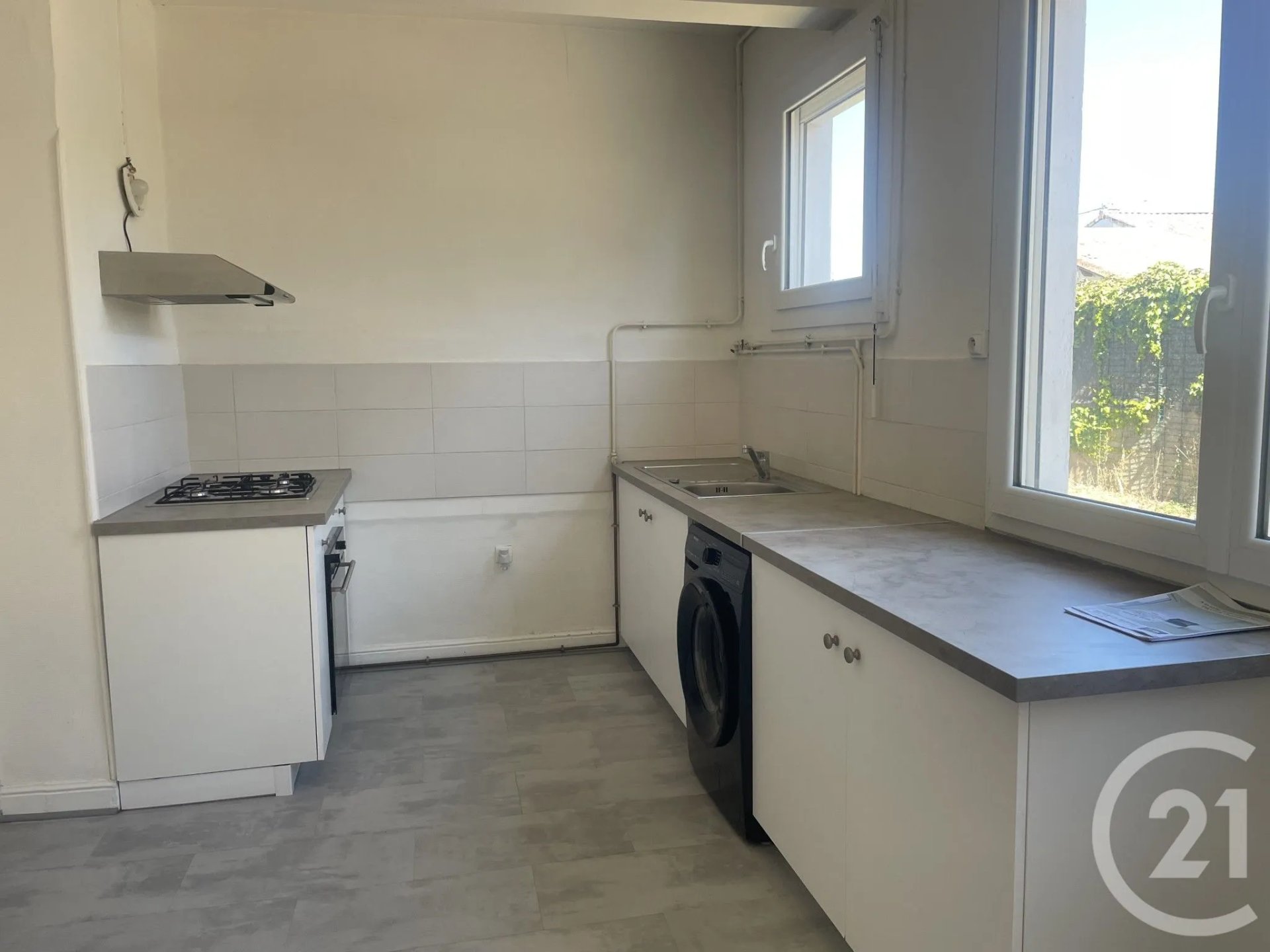 Maison à louer, 96m², Montpon-Ménestérol