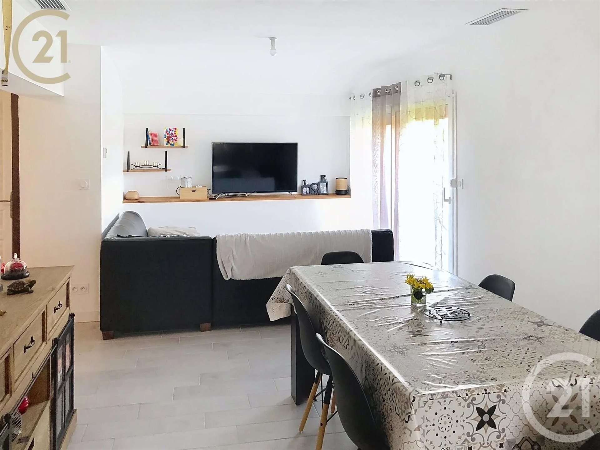 Maison à vendre, 131m², Montpon-Ménestérol