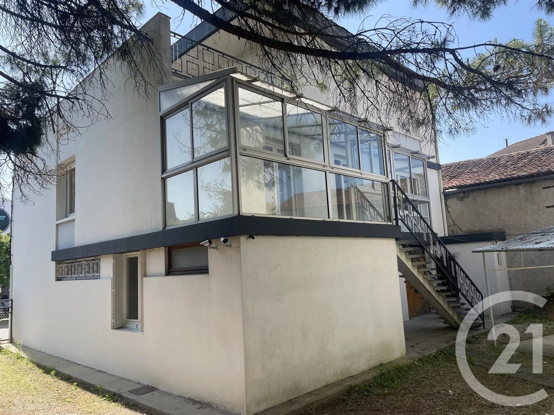 Maison à louer, 156m², Mussidan