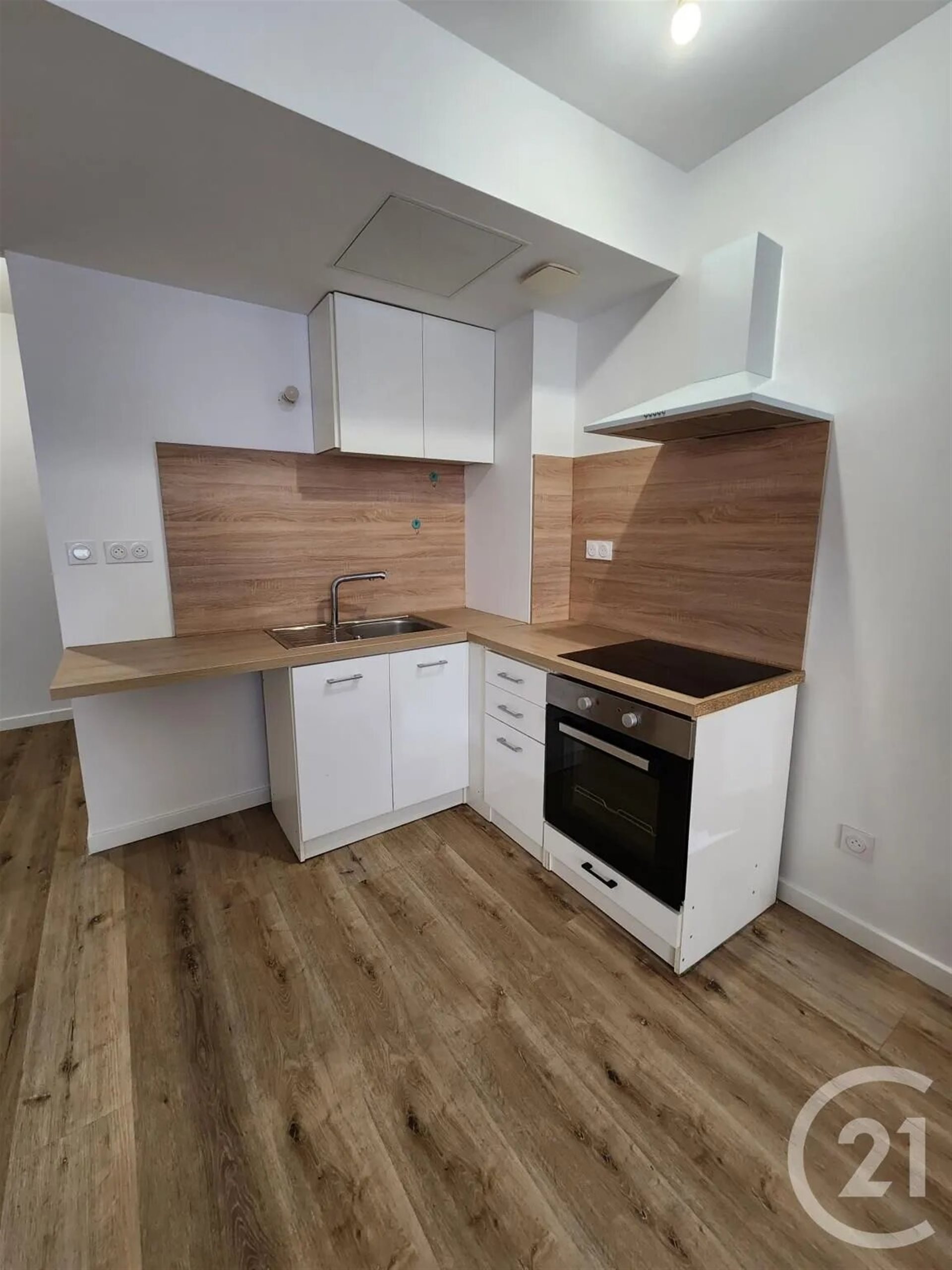 Appartement à vendre, 280m², Mussidan