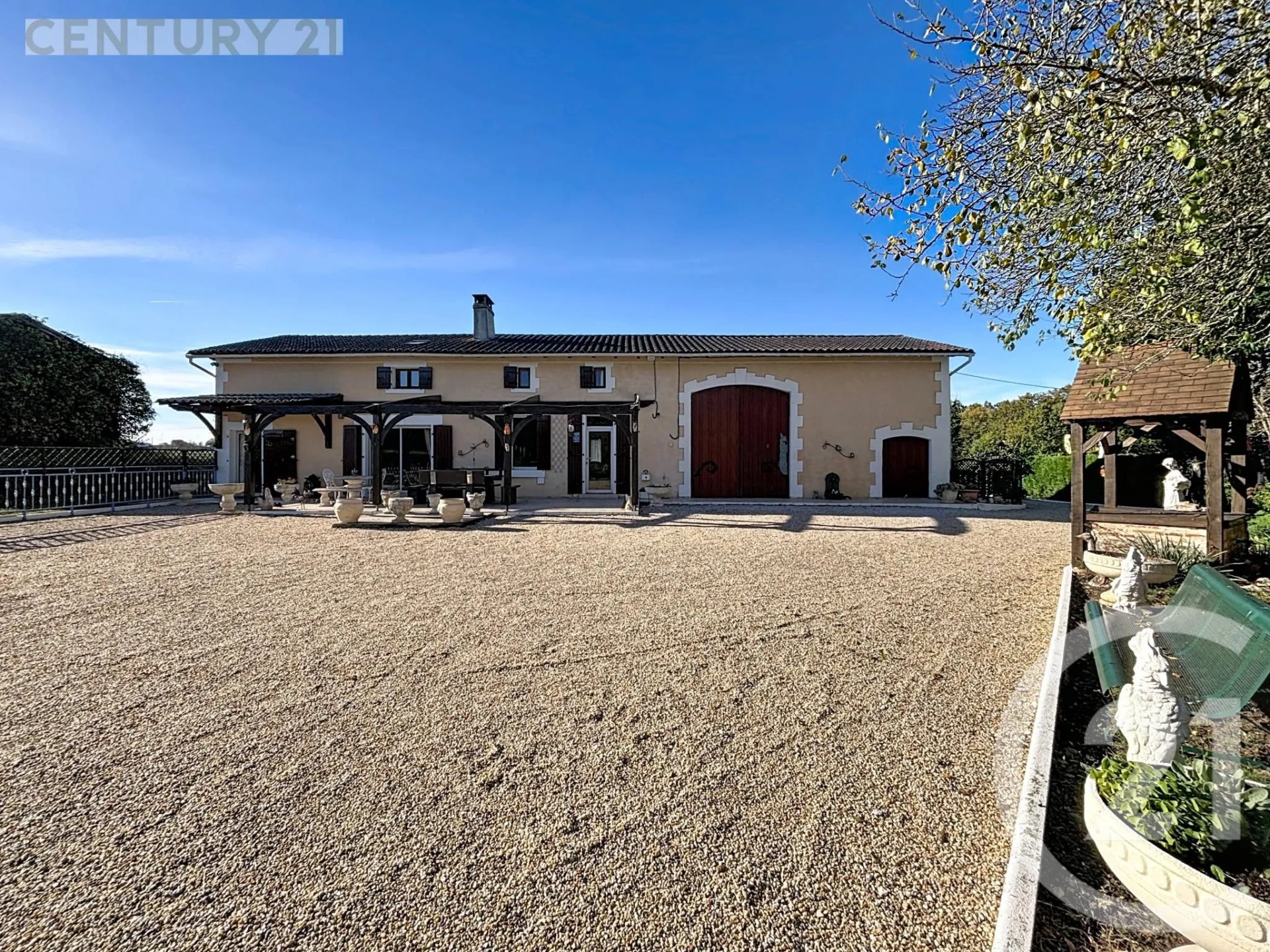 Maison à vendre, 197m², Montpon-Ménestérol