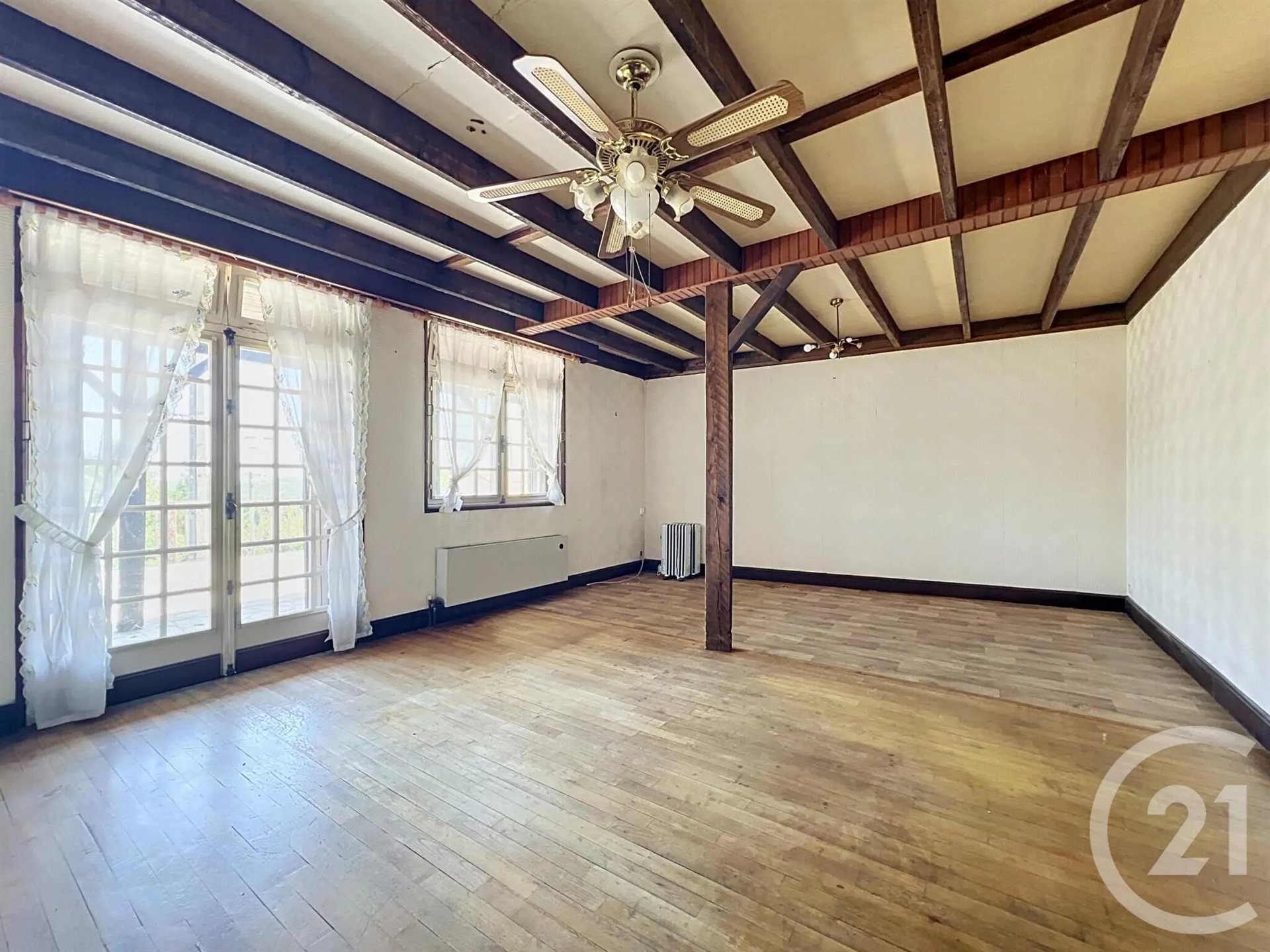 Maison à vendre, 356m², Montpon-Ménestérol