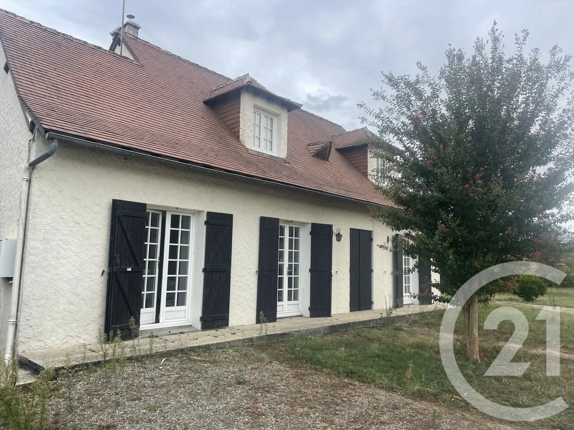Maison à louer, 120m², Montpon-Ménestérol