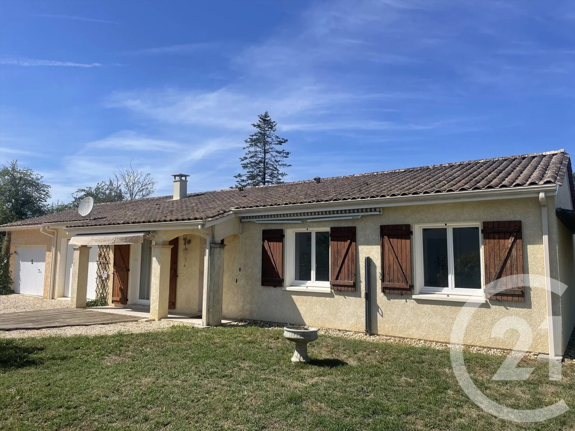 Maison à louer, 92m², Montpon-Ménestérol