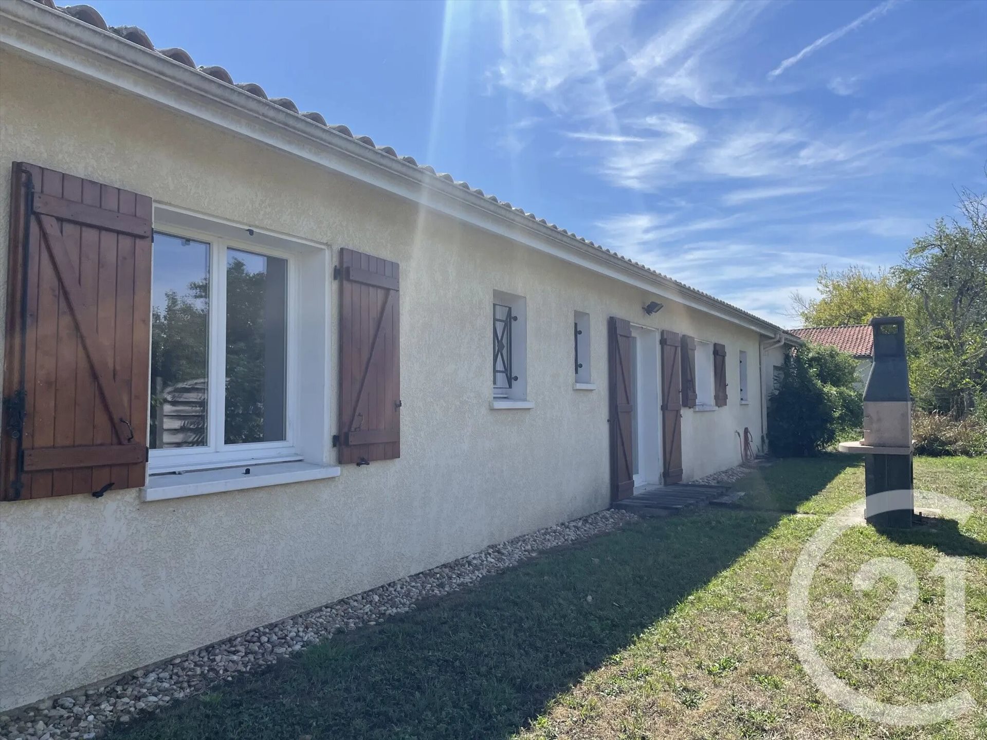 Maison à louer, 92m², Montpon-Ménestérol