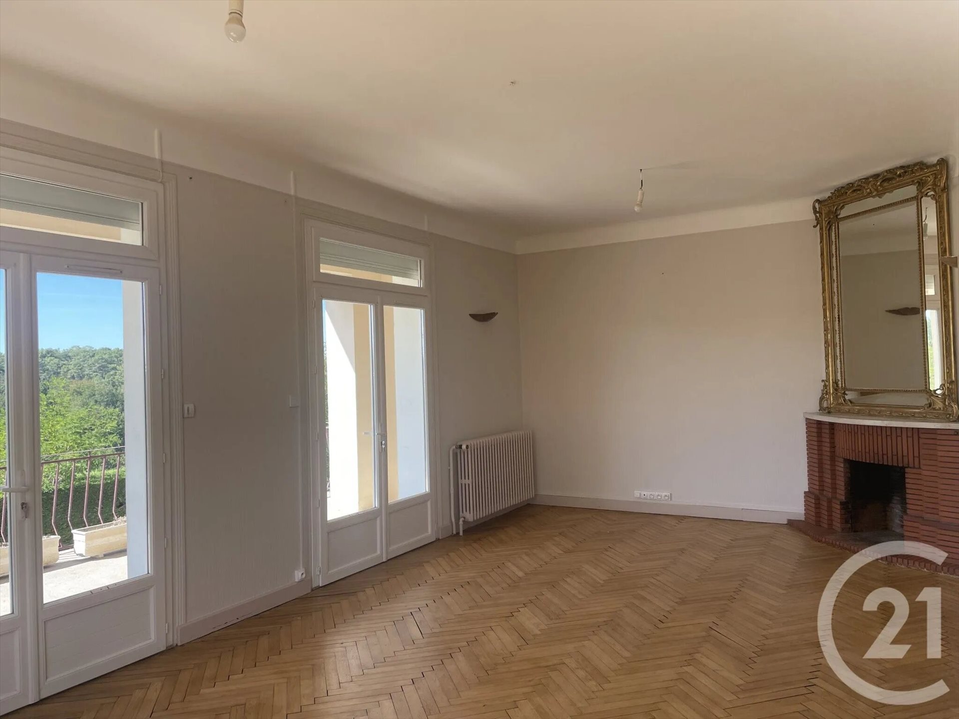 Maison à louer, 150m², Mussidan