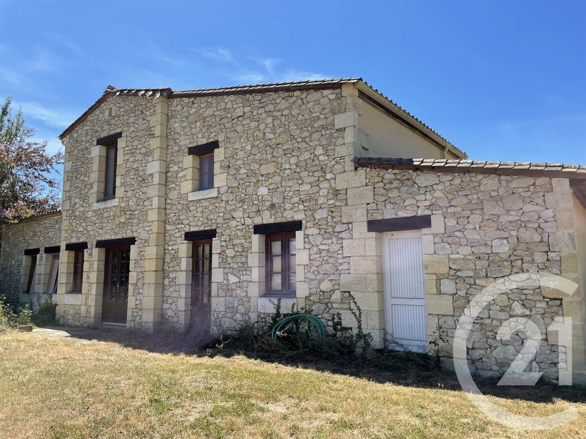 Maison à vendre, 326m², Montpon-Ménestérol