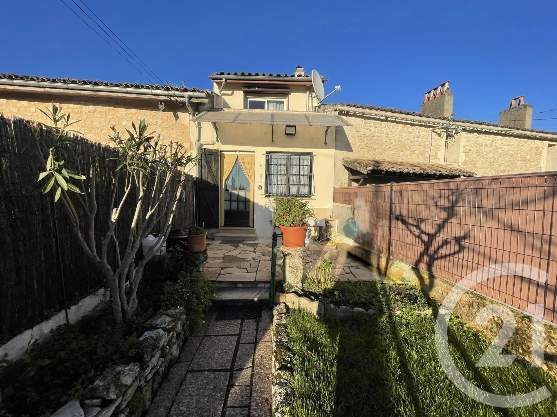 Maison à vendre, 78m², Montpon-Ménestérol