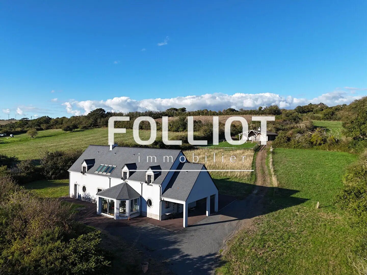 Maison à vendre, 230m², Saint-Jean-de-la-Rivière