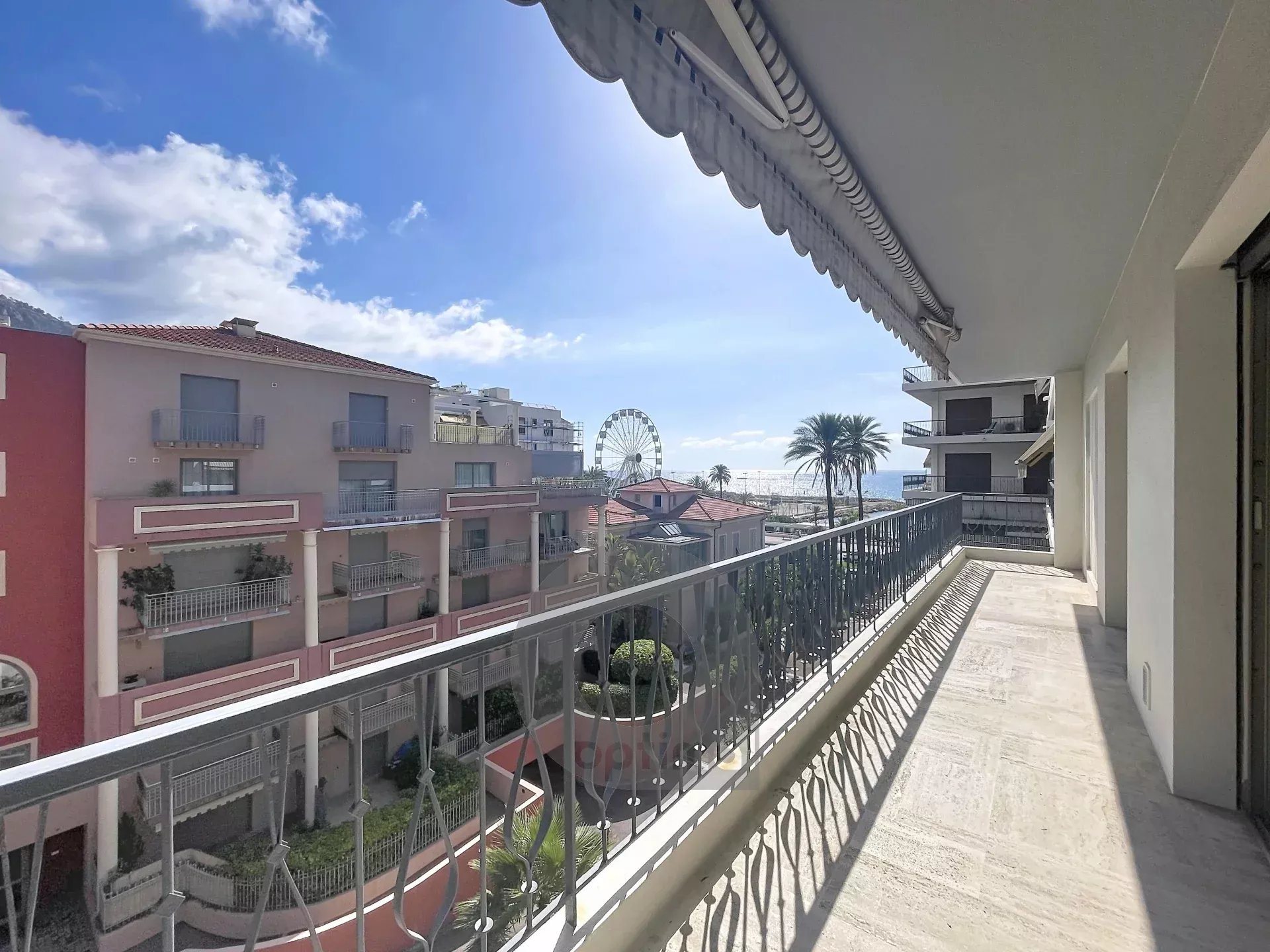 Appartement à louer, 32m², Menton