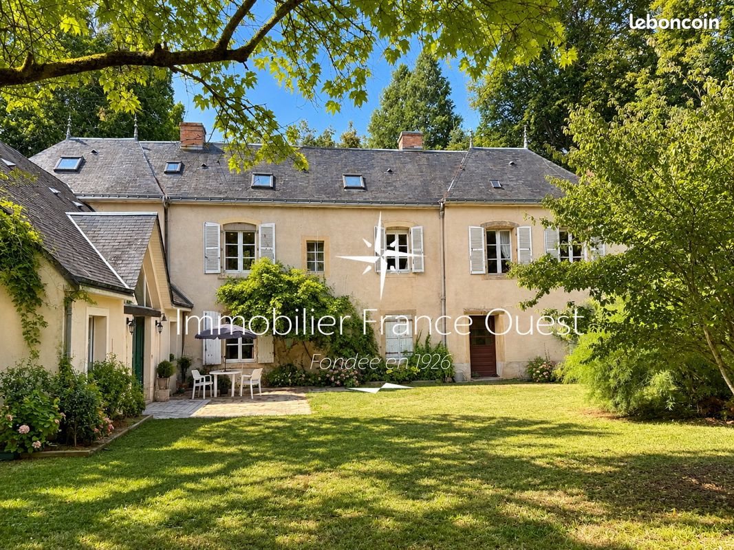 Maison à vendre, 306m², Le Mans