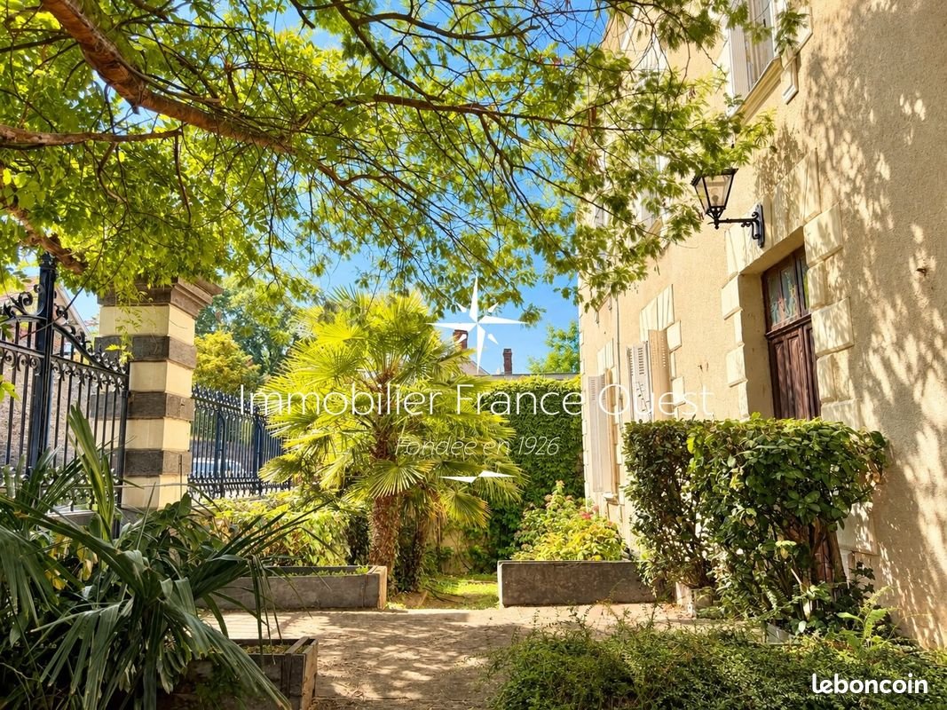 Maison à vendre, 242m², Candé