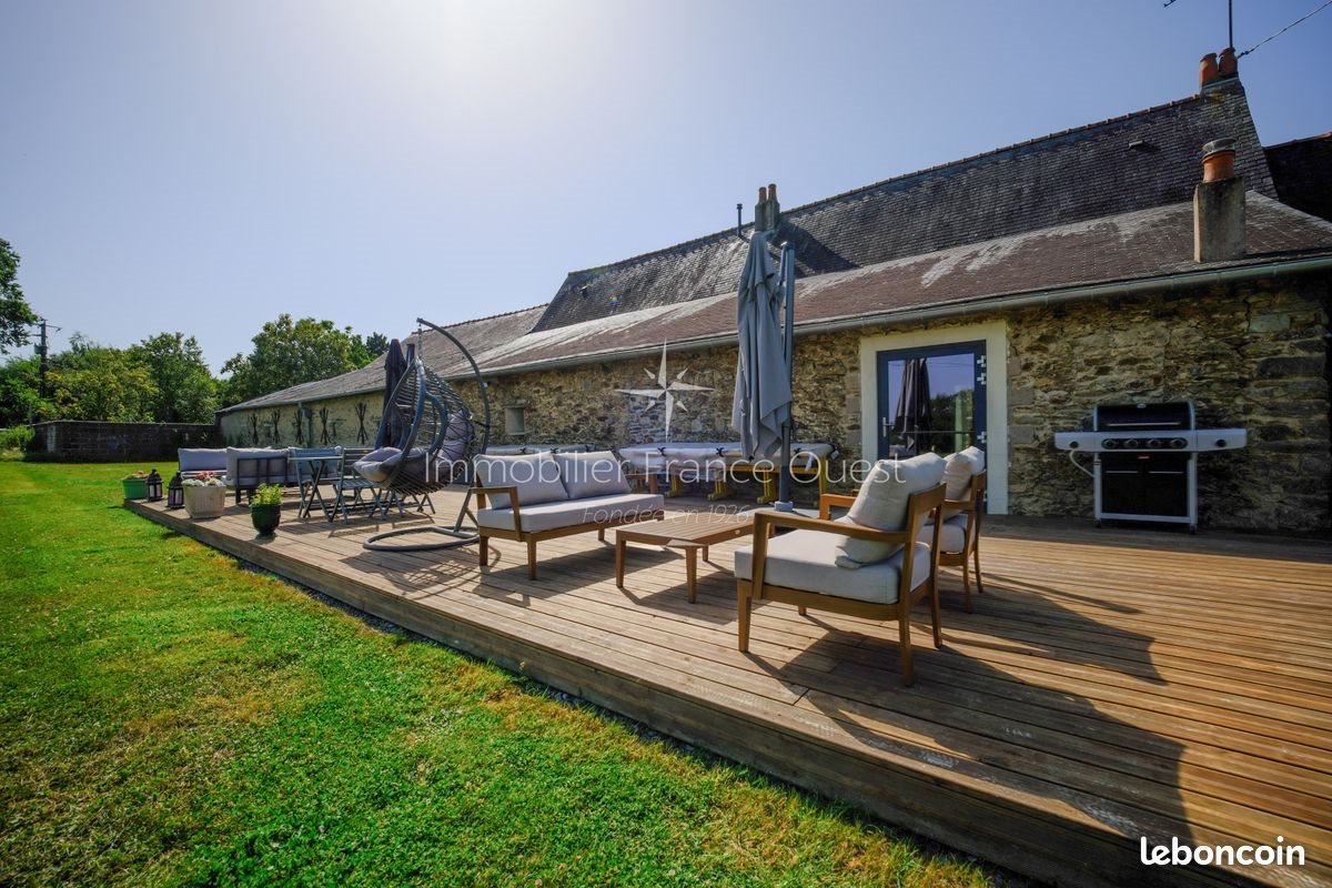 Maison à vendre, 246m², Château-Gontier-sur-Mayenne