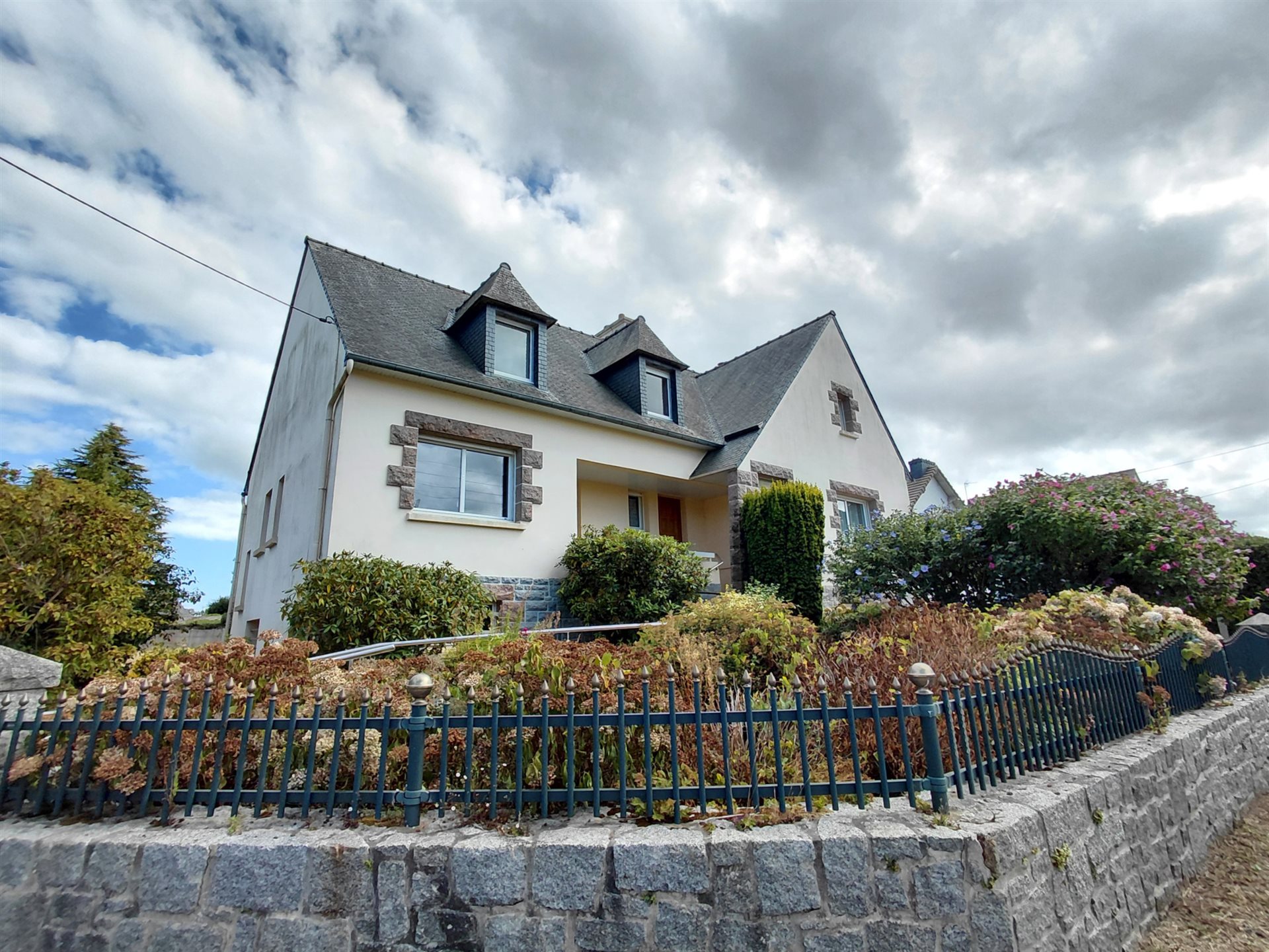 Maison à vendre, 171m², Lanvollon