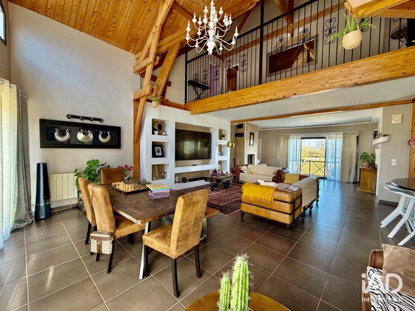 Maison à vendre, 190m², Précy-sur-Marne