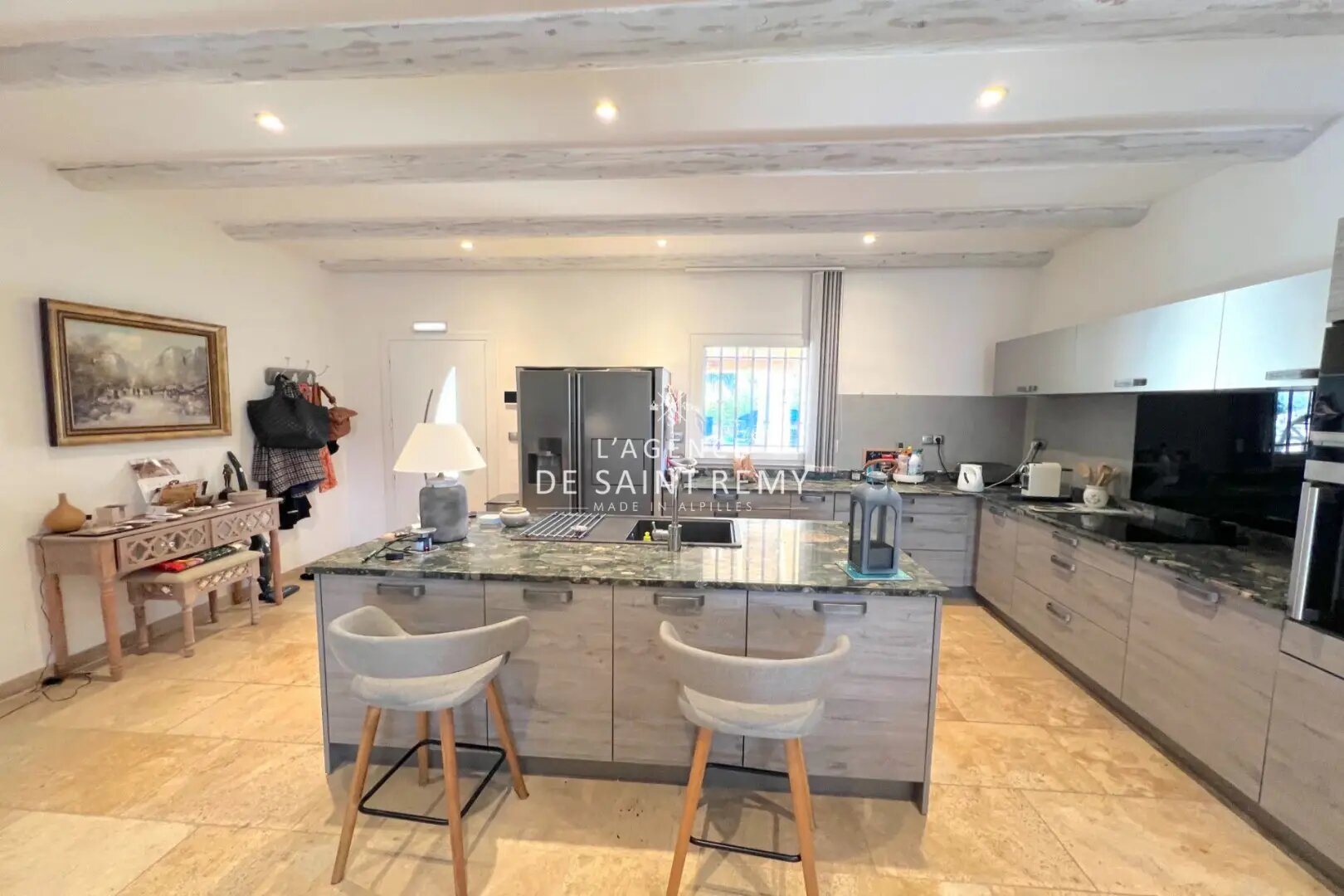 Maison à vendre, 200m², Mollégès