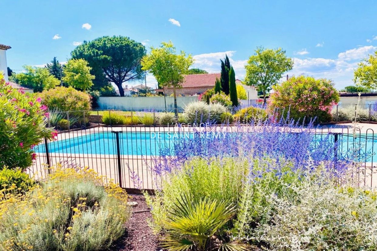 Appartement à vendre, 61m², Saint-Rémy-de-Provence