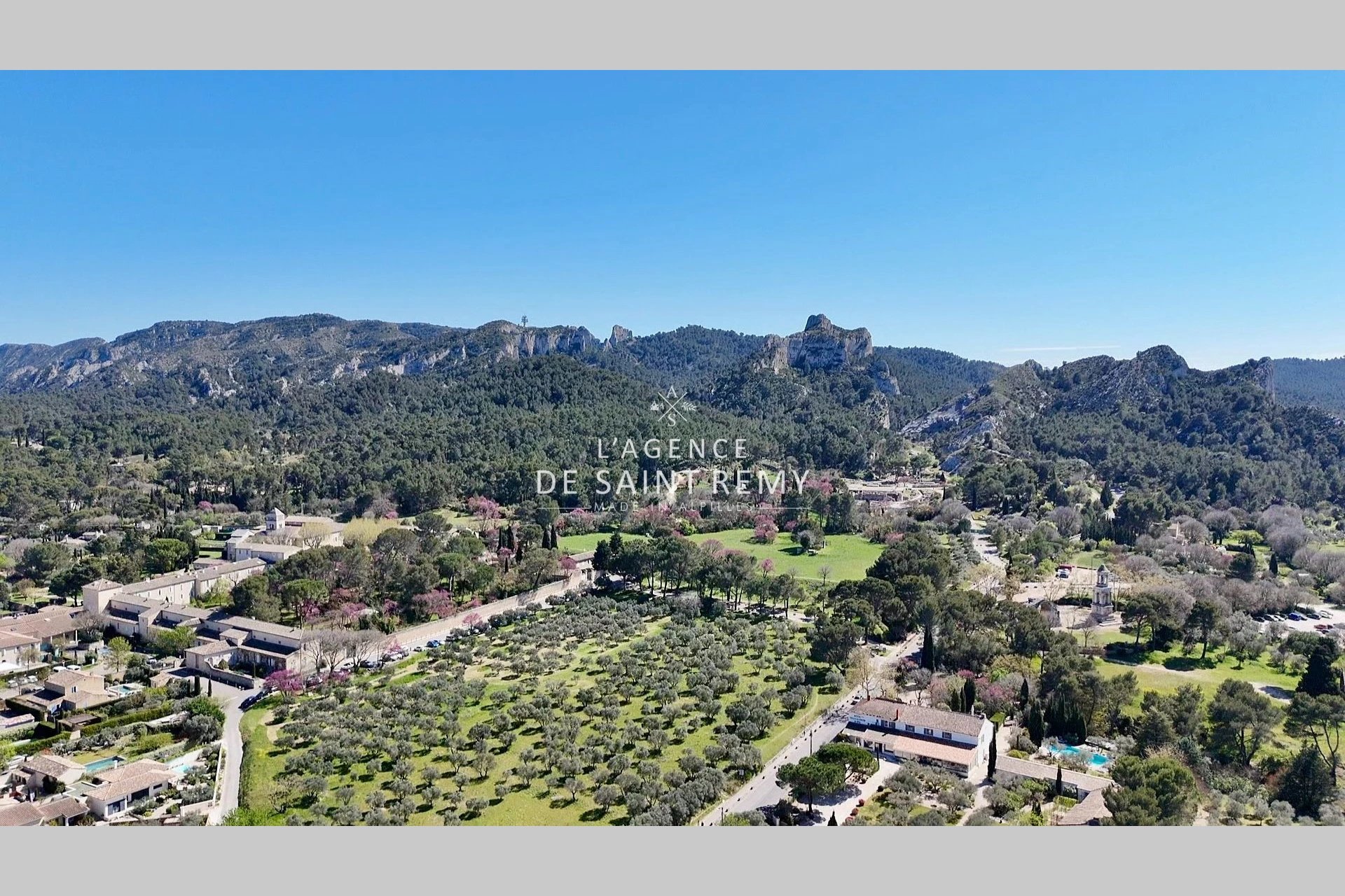 Maison à vendre, 271m², Saint-Rémy-de-Provence