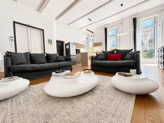 Appartement à louer, 63m², Marseille 6ème