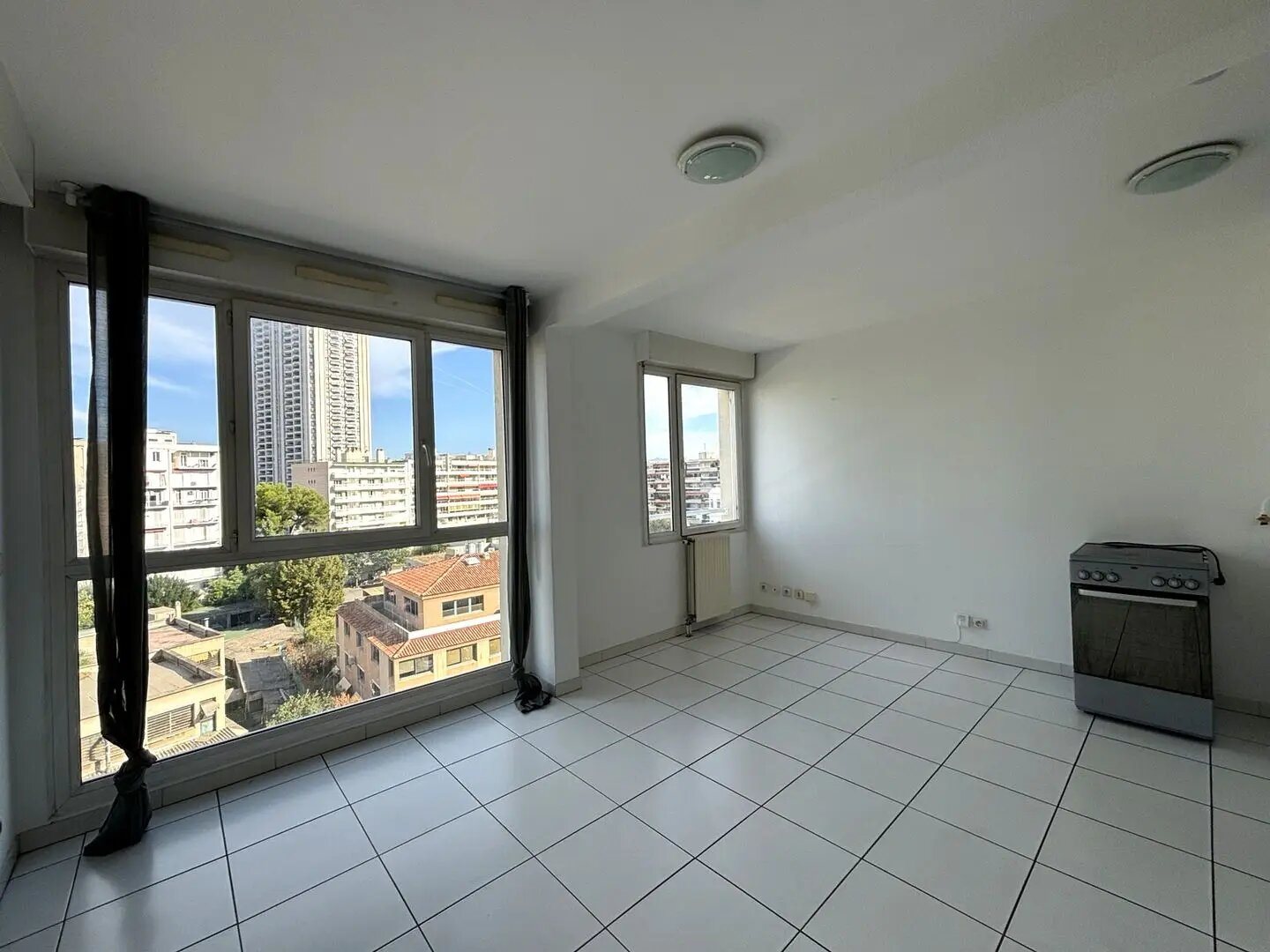 Appartement à louer, 28m², Marseille 8ème