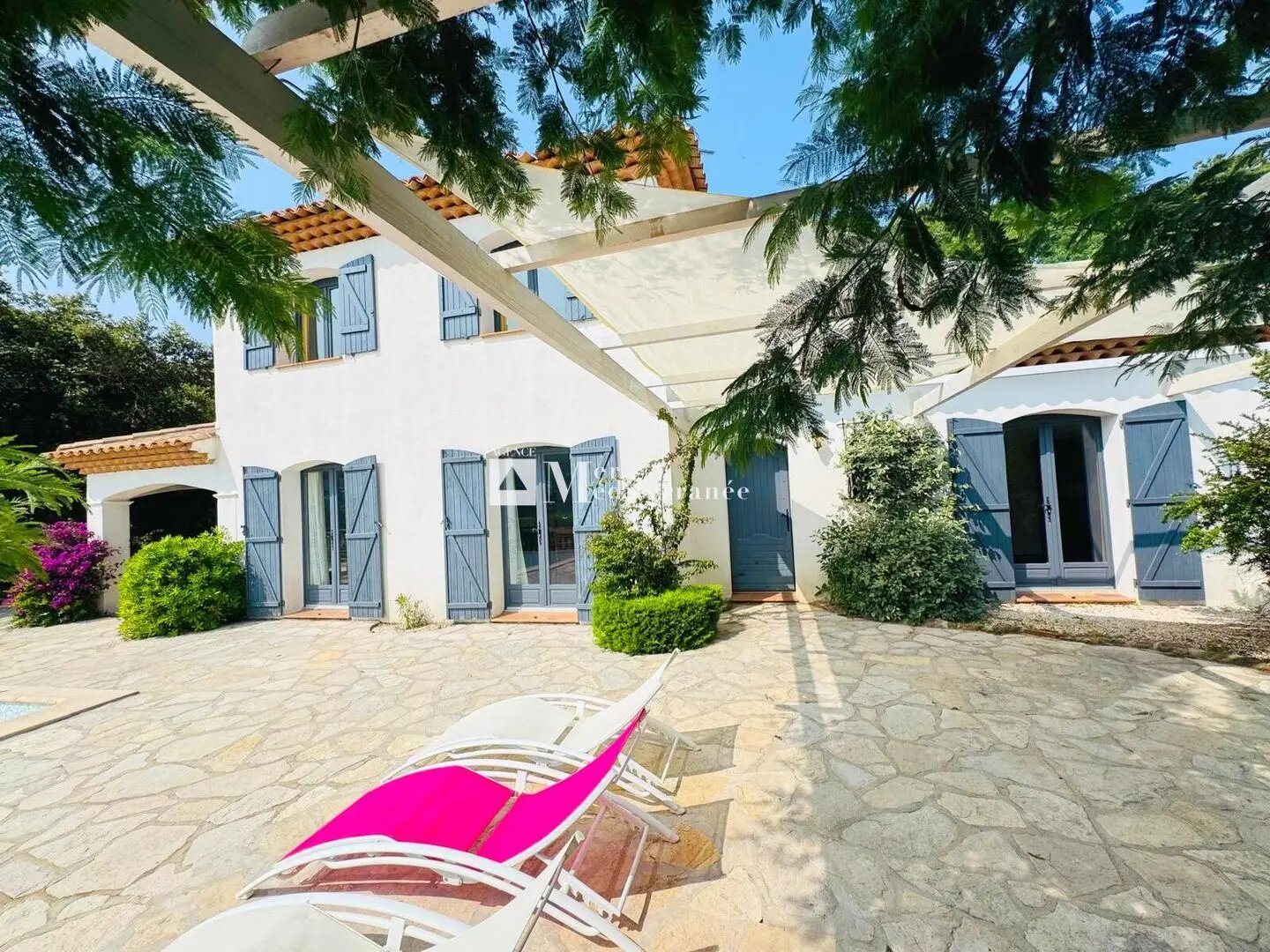 Maison à vendre, 150m², Roquebrune-sur-Argens