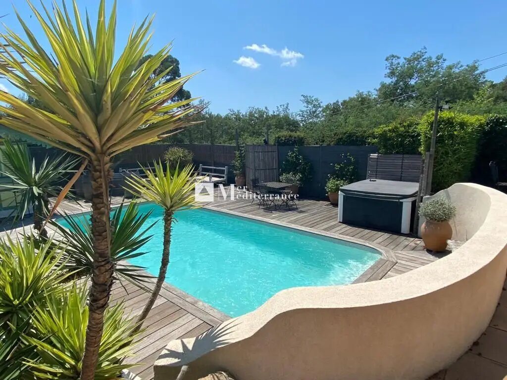 Maison à vendre, 189m², Grimaud