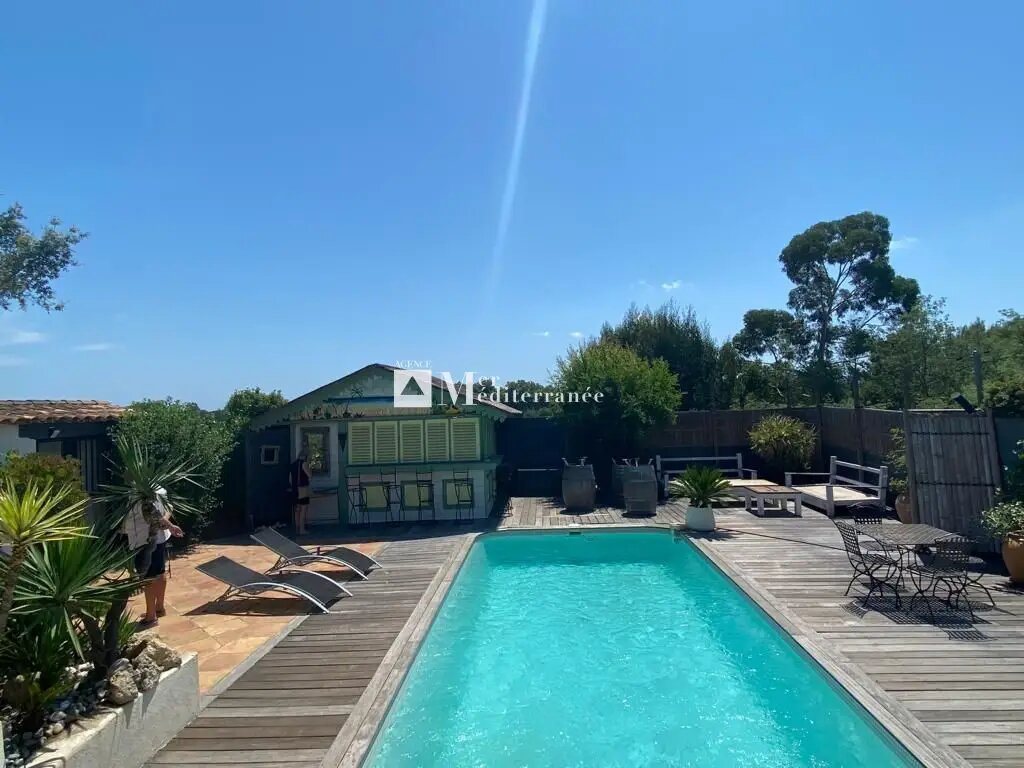 Maison à vendre, 189m², Grimaud