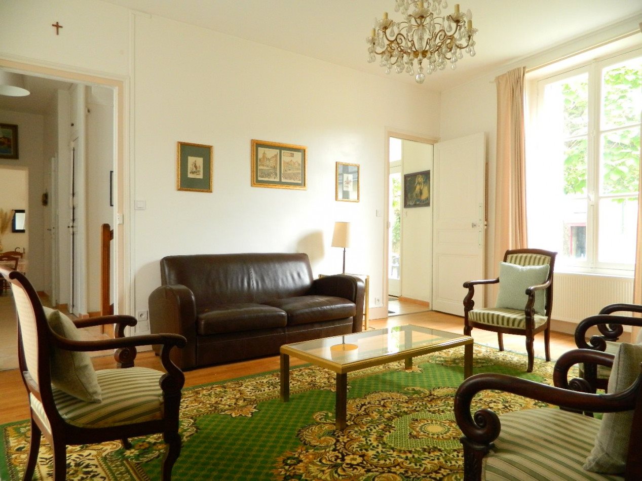 Maison à vendre, 207m², Cour-Cheverny