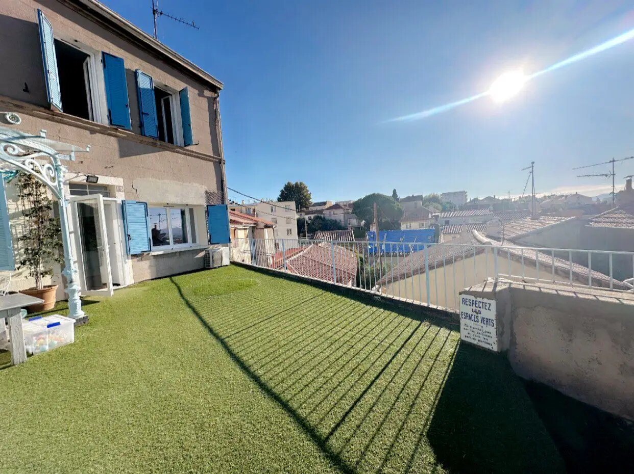 Maison à louer, 47m², Marseille 16ème