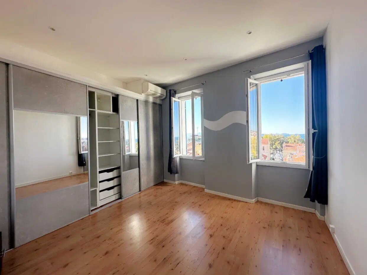 Maison à louer, 47m², Marseille 16ème