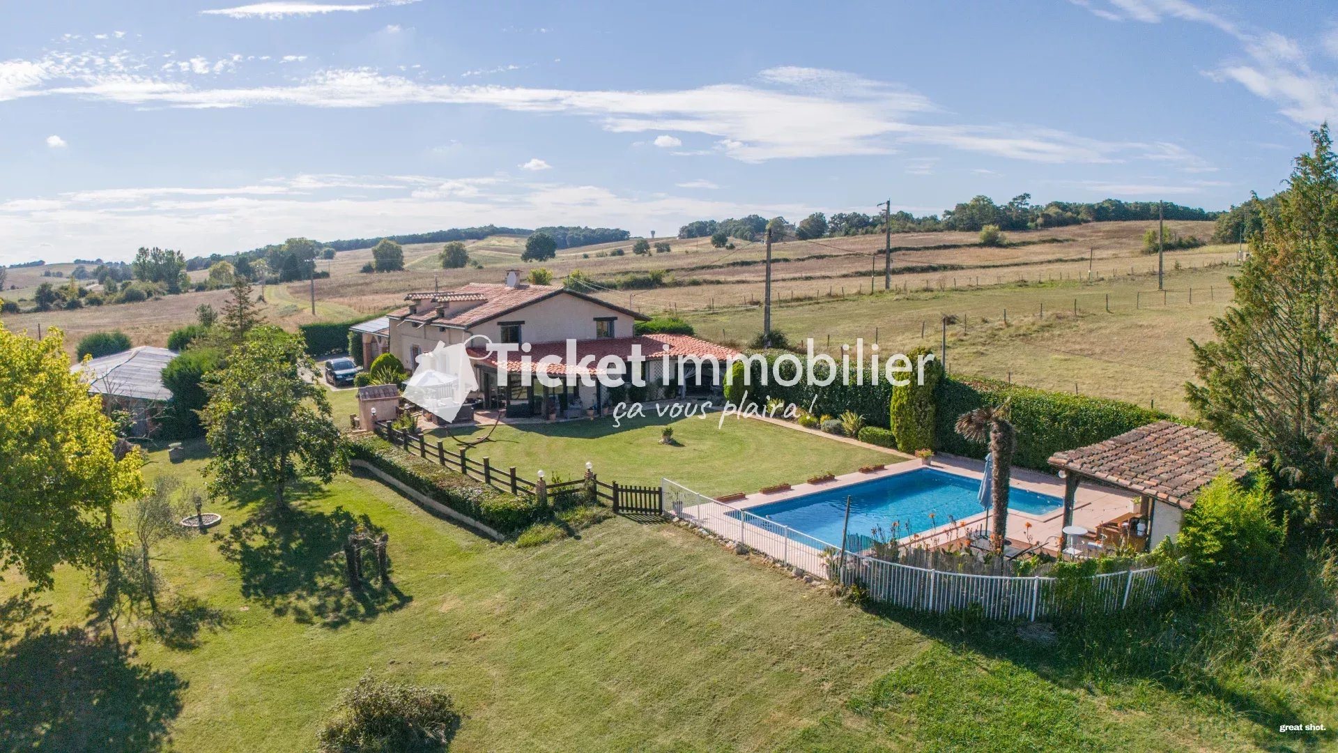 Maison à vendre, 226m², Lévignac