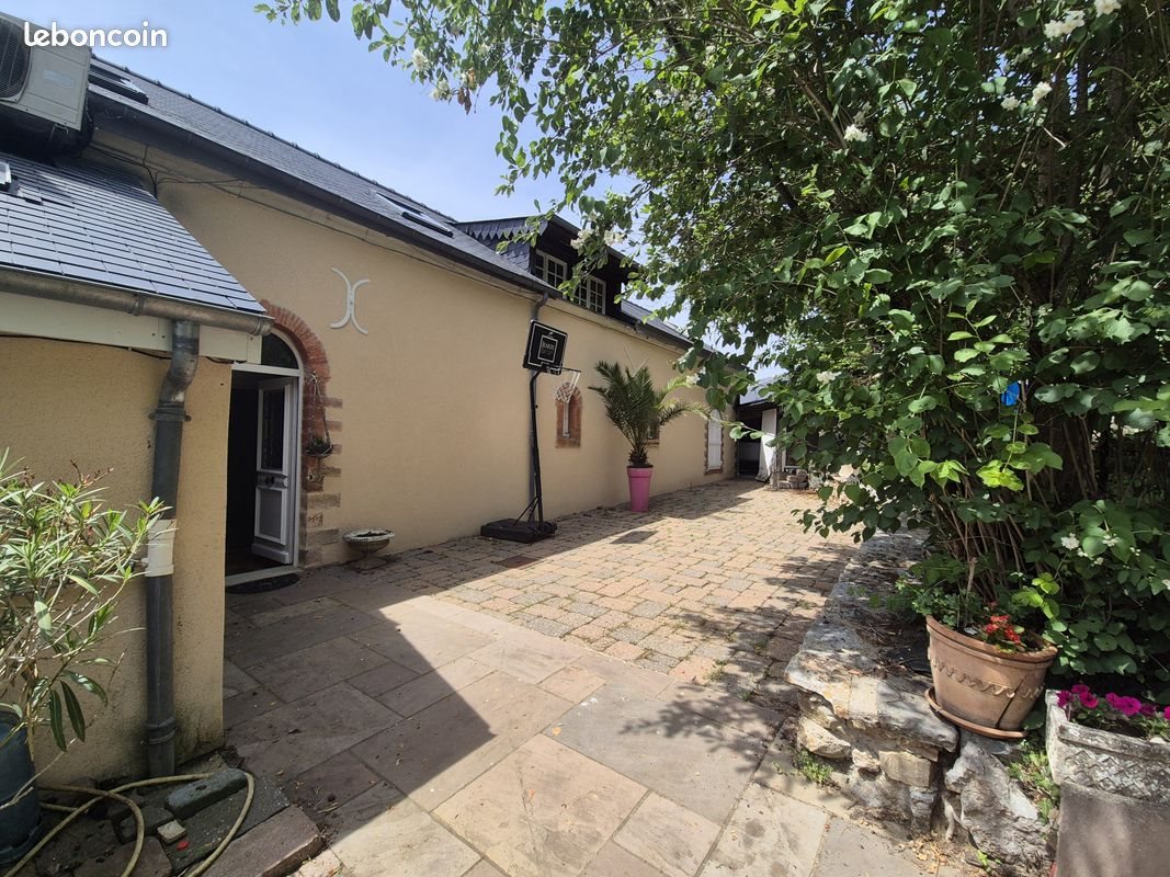 Maison à vendre, 201m², Sablé-sur-Sarthe
