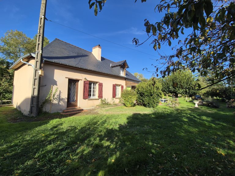 Maison à vendre, 92m², Parcé-sur-Sarthe