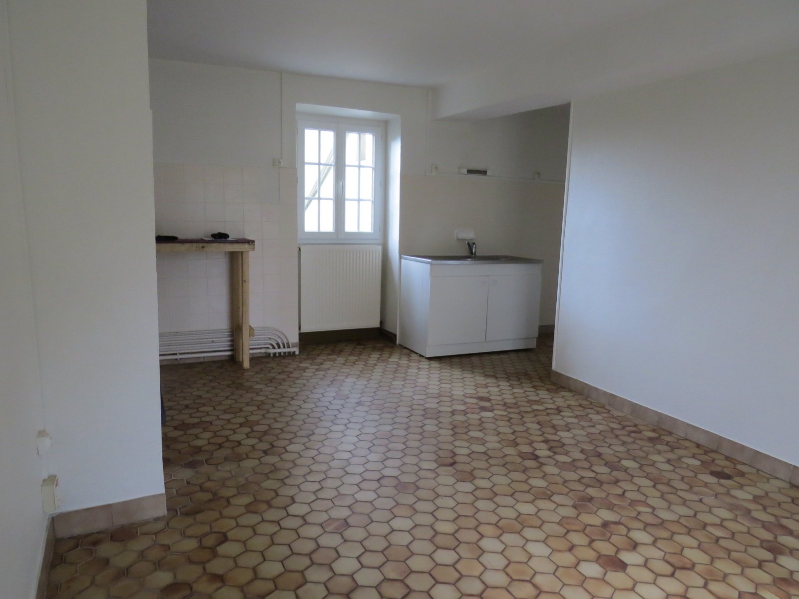 Maison à louer, 76m², Daumeray