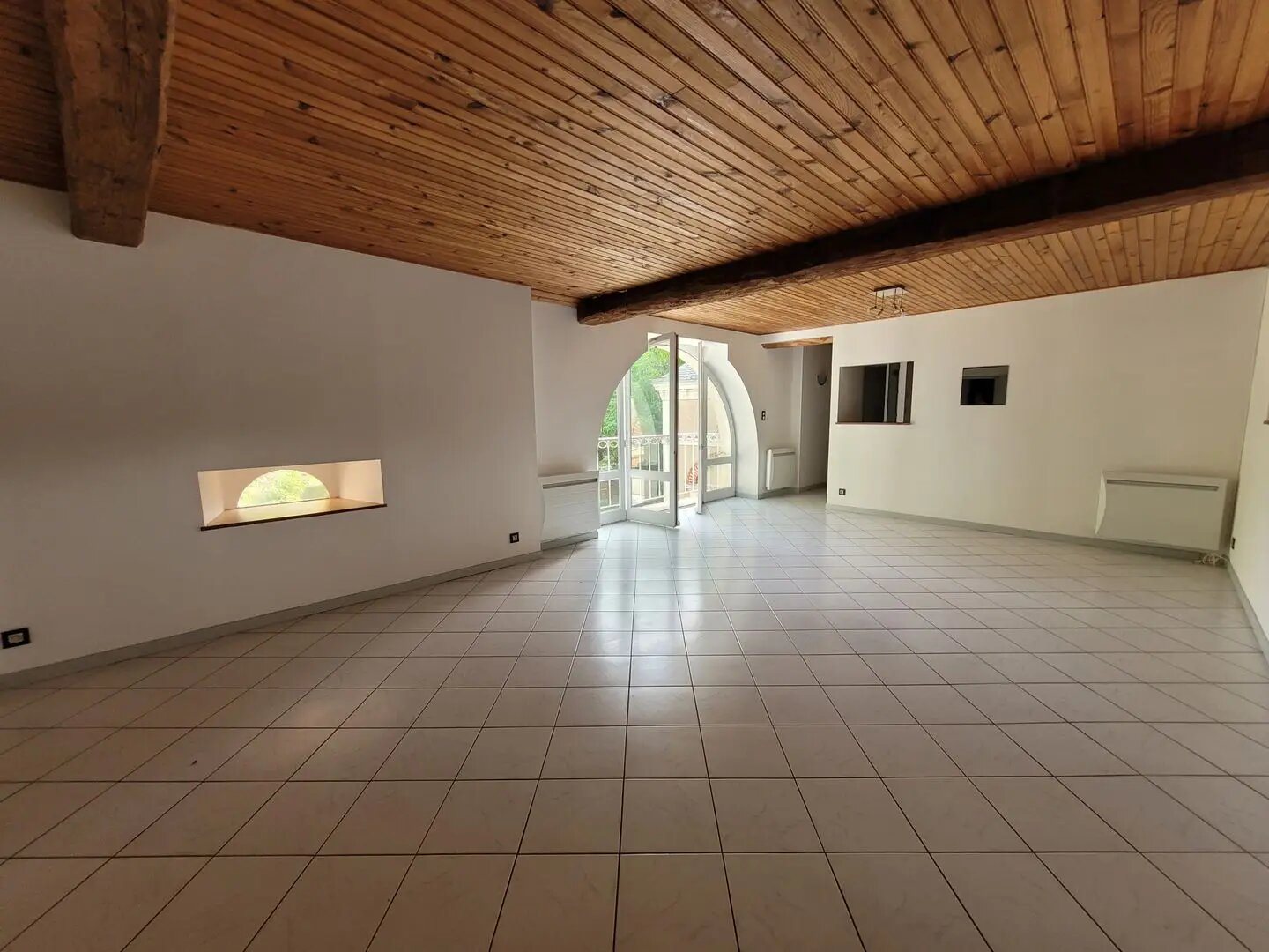 Maison à louer, 136m², Val-du-Maine