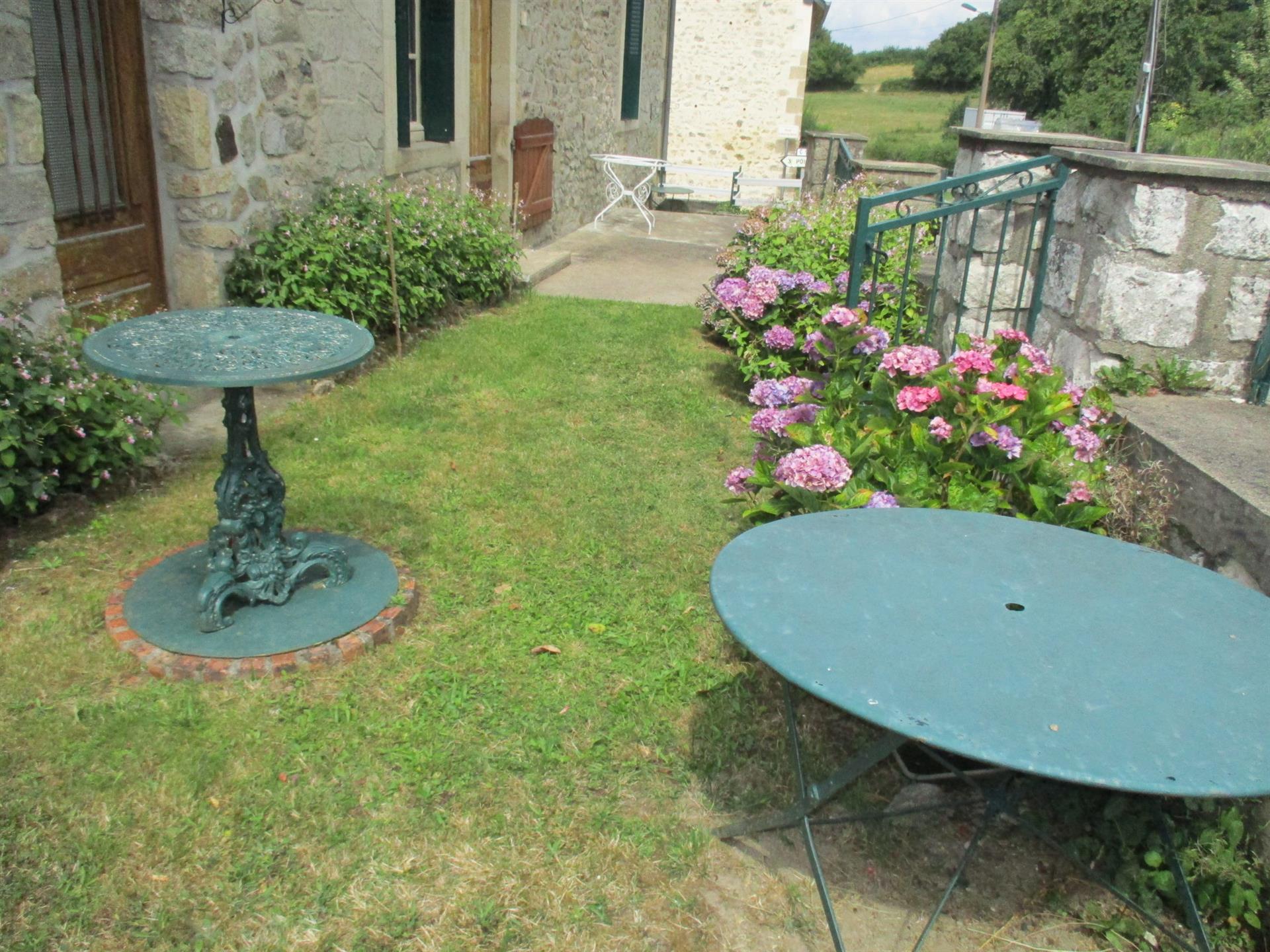 Maison à vendre, 207m², Saint-Léger-de-Fougeret