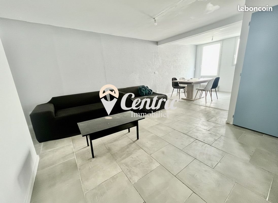 Maison à louer, 58m², Bressuire