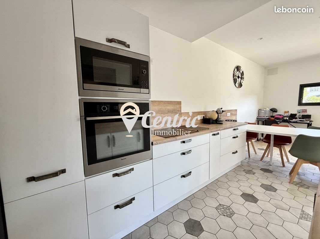 Maison à vendre, 125m², Bressuire