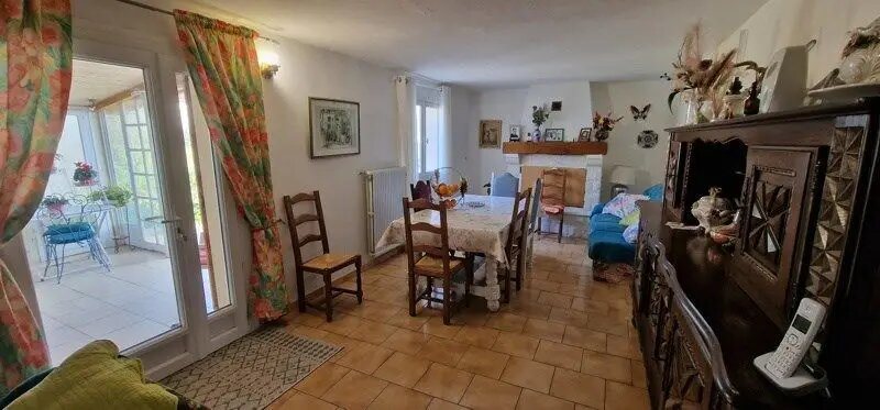 Maison à vendre, 185m², Saint-Pardoux-Isaac