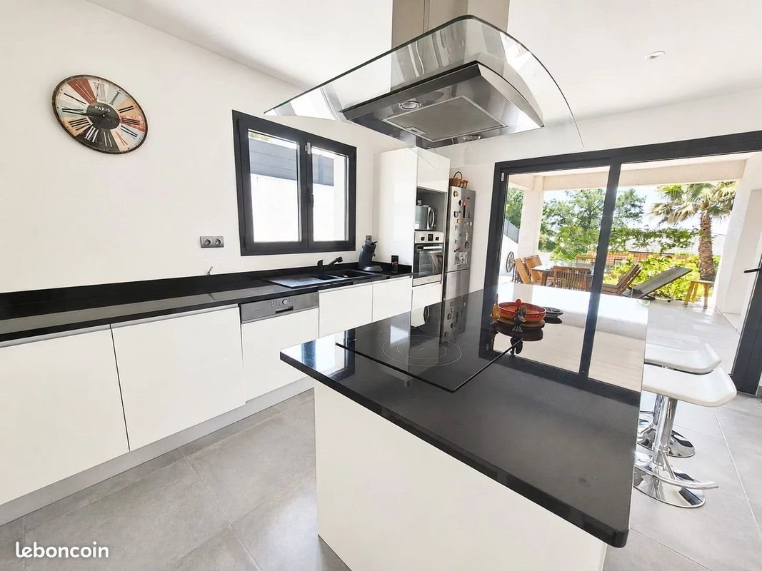 Maison à vendre, 145m², Gaillac