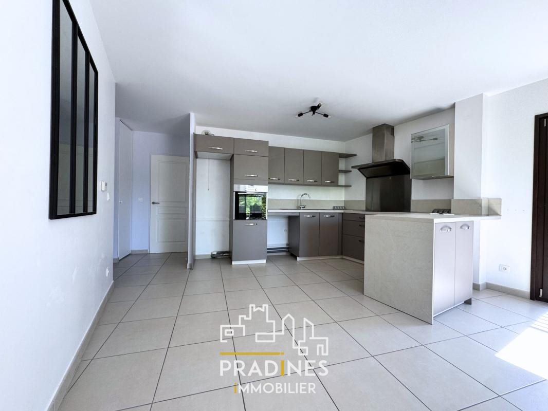 Appartement à vendre, 62m², Sathonay-Camp