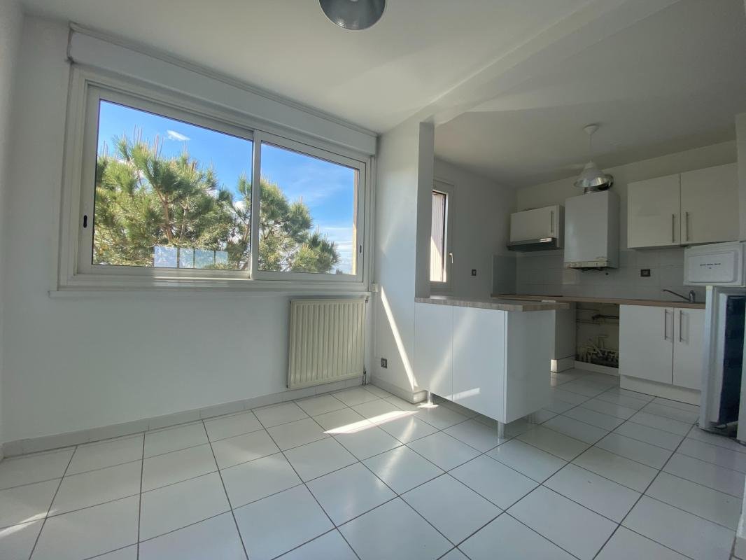 Appartement à louer, 76m², Les Angles