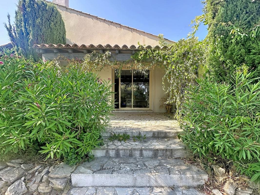 Maison à vendre, 165m², Aramon