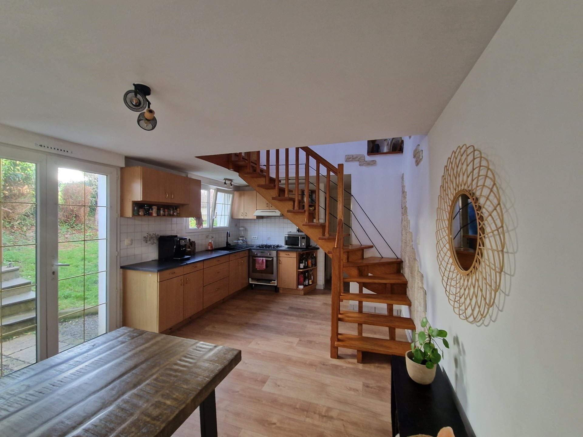 Maison à vendre, 65m², Plomodiern