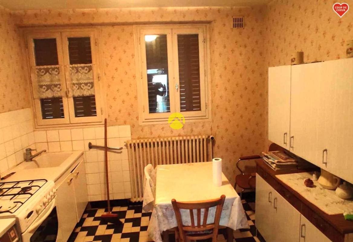 Maison à vendre, 76m², Montmarault