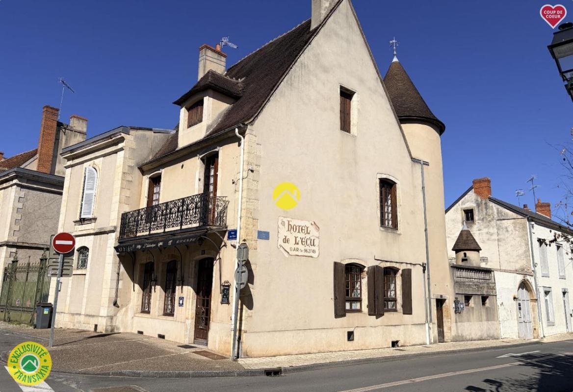Maison à vendre, 225m², Saint-Amand-Montrond