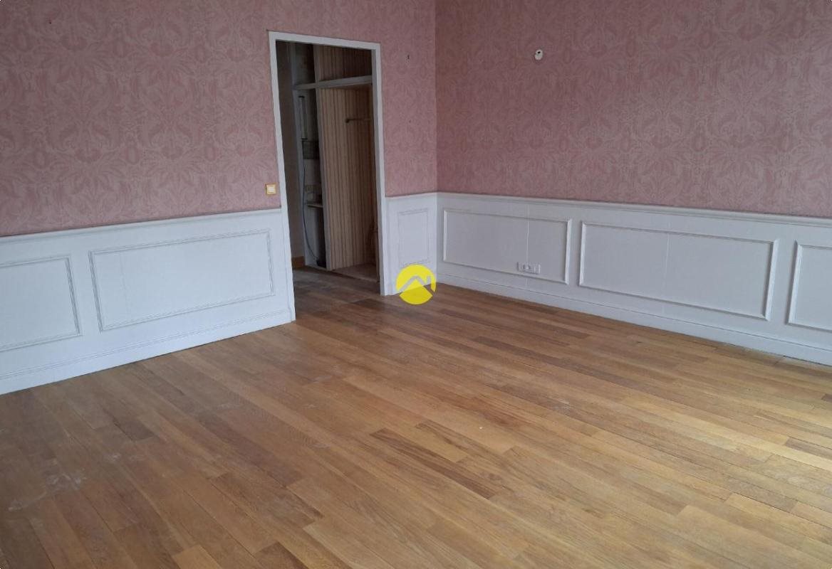 Maison à vendre, 124m², Lurcy-Lévis