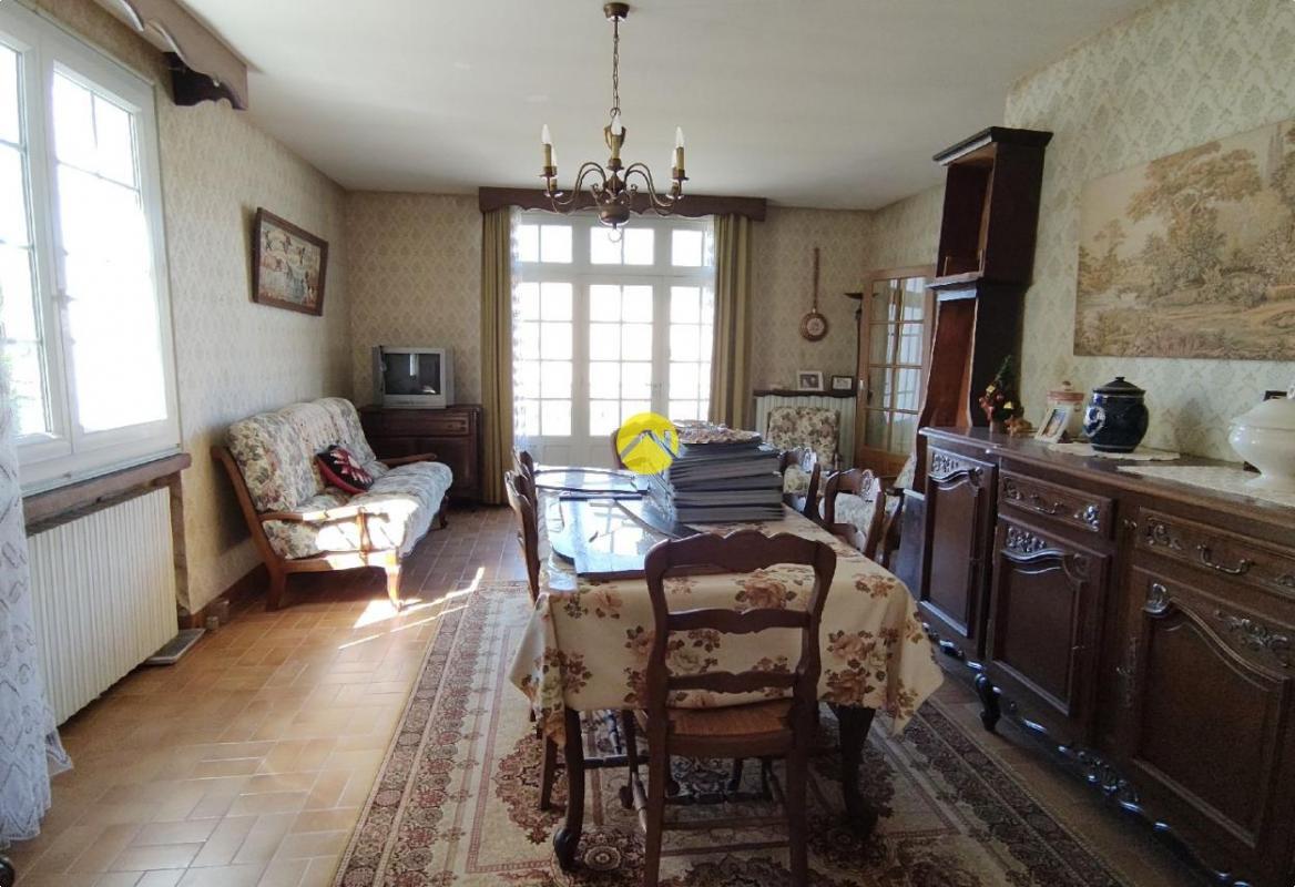 Maison à vendre, 122m², Saint-Denis-de-Jouhet
